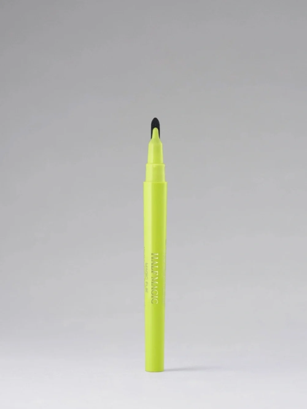 Half Magic Magic Flik Eyeliner Pen in Flikking Fierce (Black)